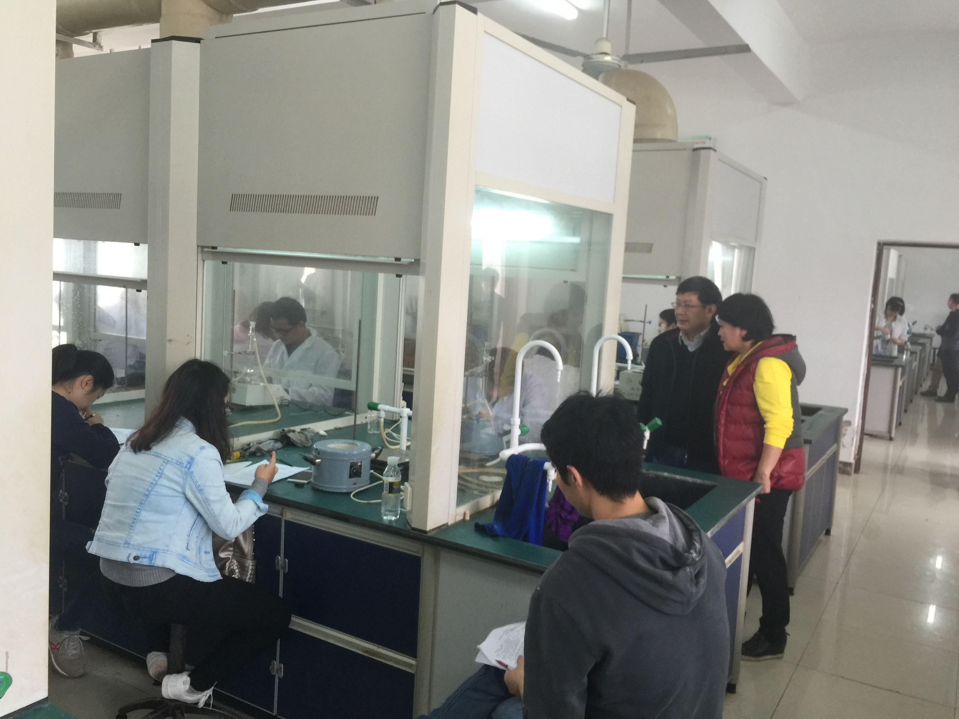 我院成功举办第六届本科生化学实验技能大赛