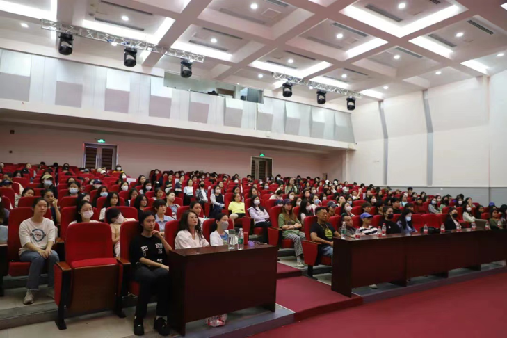 2023年音乐学院专题讲座《培根铸魂・以舞育人》