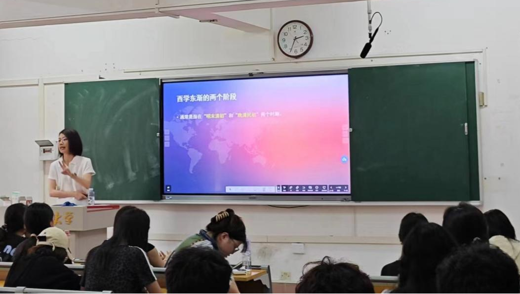 学院成功举办2023-2024第二学期青年教师公开课系列活动