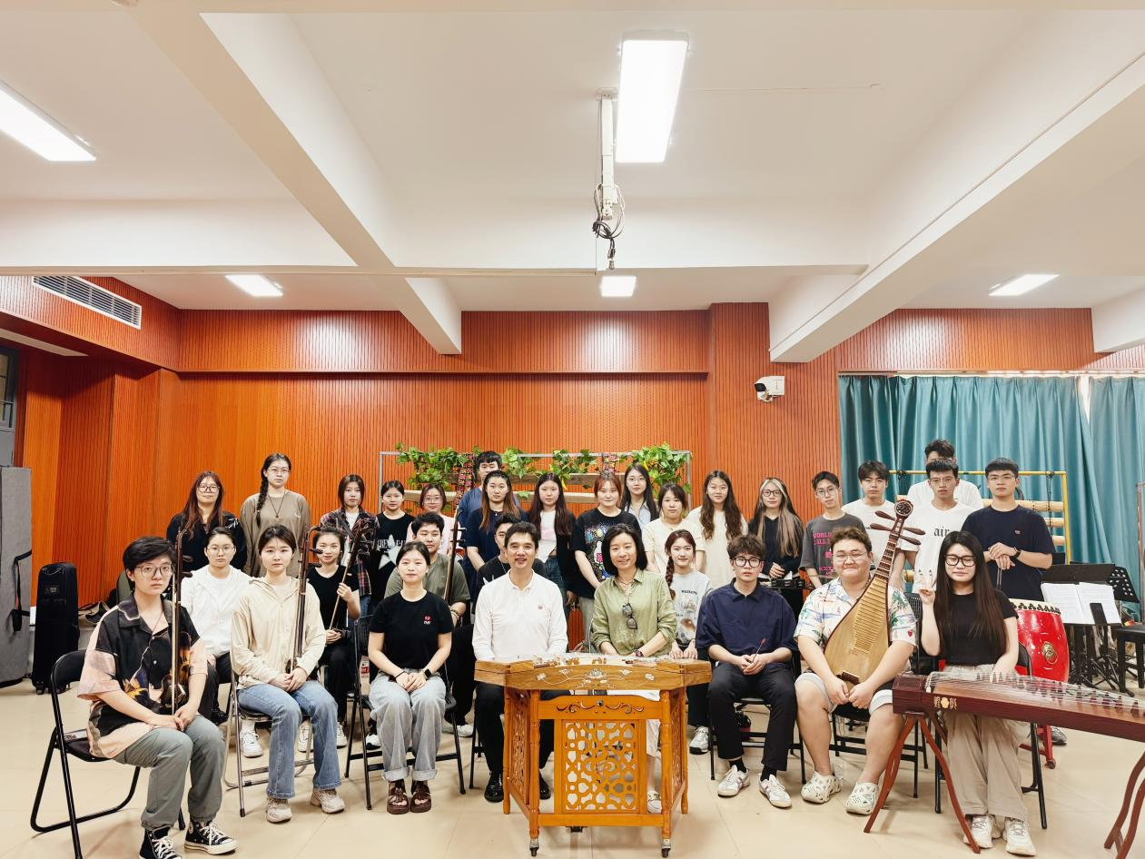 武汉音乐学院解骏教授应邀进行多声部音乐表演专家课