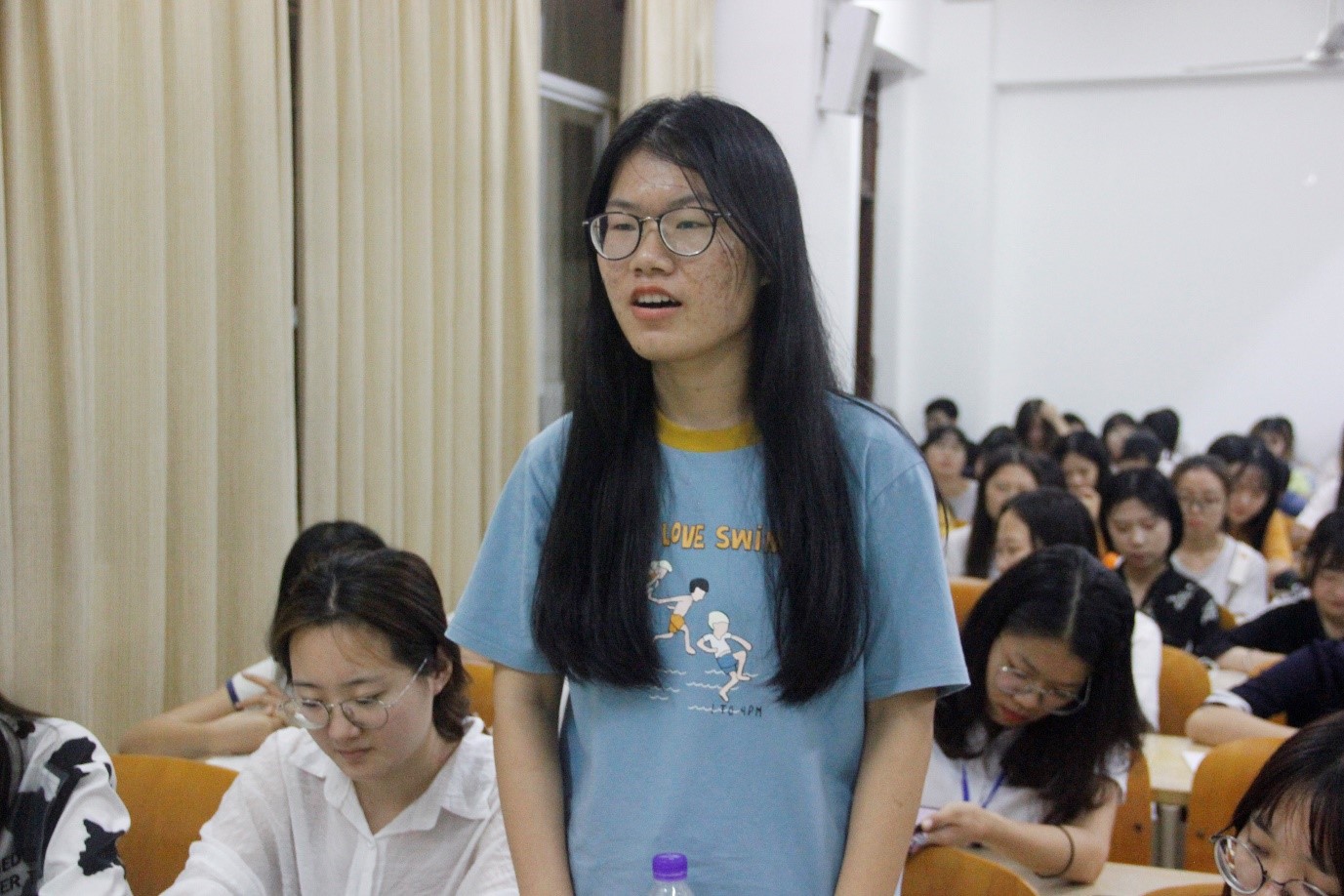 文学院创新创业实践周系列活动之郑娜老师就业心得分享会