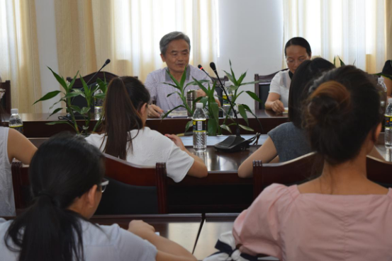 化学与化工学院党委举行“两学一做”学习教育活动