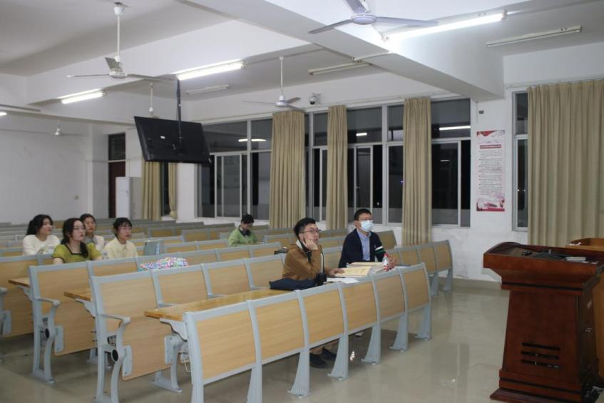 历史文化学院顺利完成2019级历史学专业实习返岗考核工作