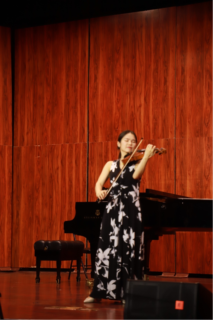 《弦音细语》林咏瑜老师师生音乐会在海南师范大学音乐学院圆满举行